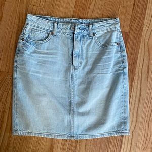American Eagle jean skirt, size 2